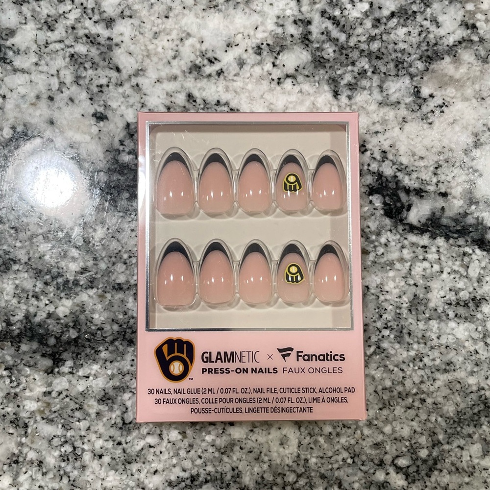 Glamnetic x Fanatics Press On Nails Milwaukee Brewers Short Almond MLB Navy Tips - Picture 6 of 7